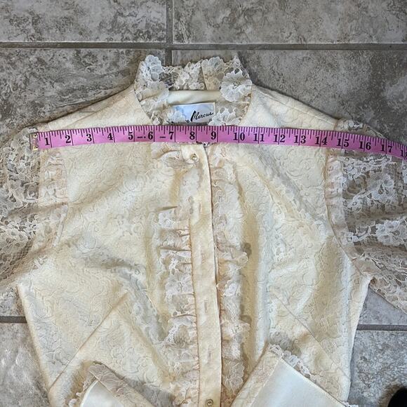 Vintage Herman Marcus Cream Lace Victorian Peplum Blouse Long Sleeves - Picture 11 of 11